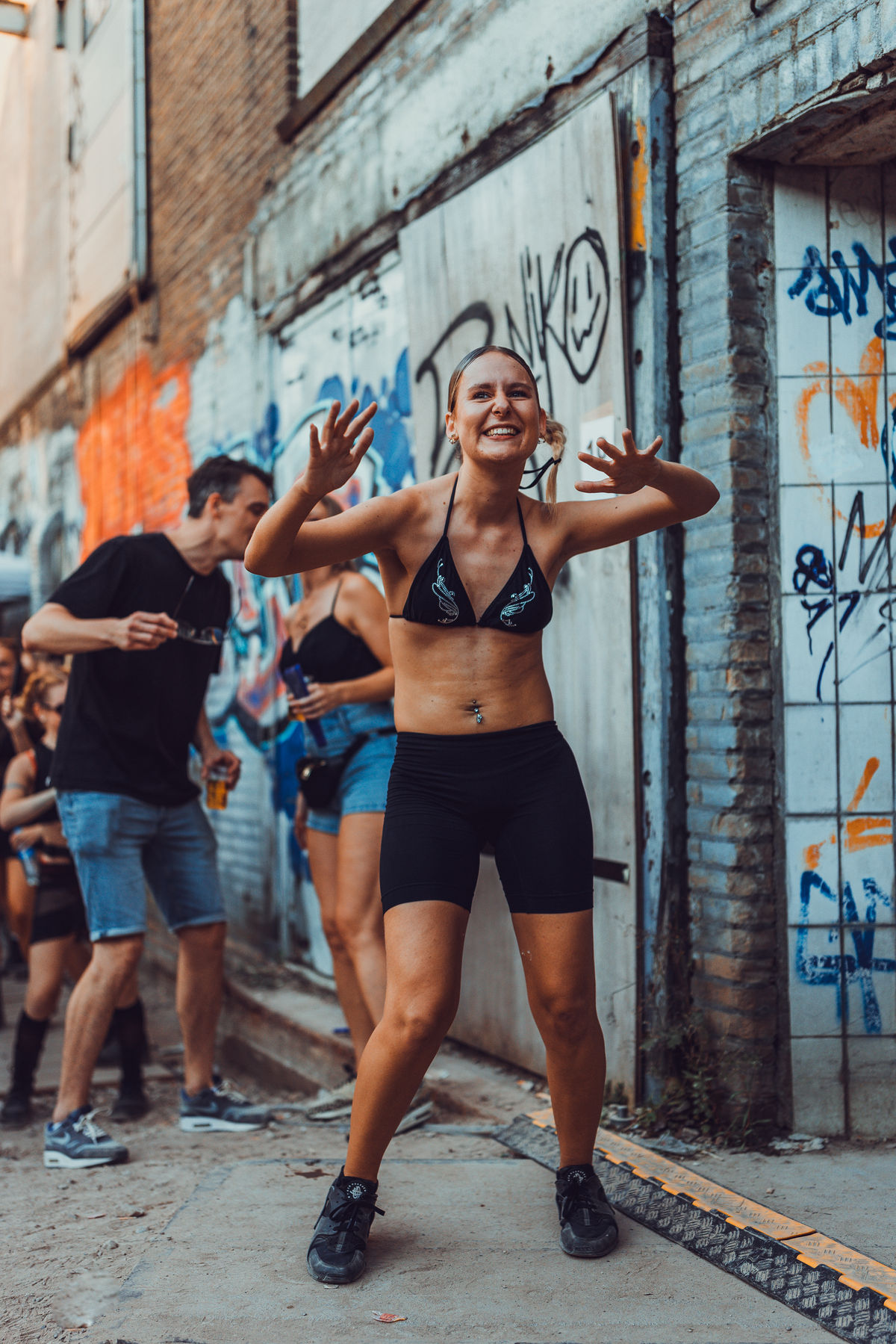 Loading... just a sec